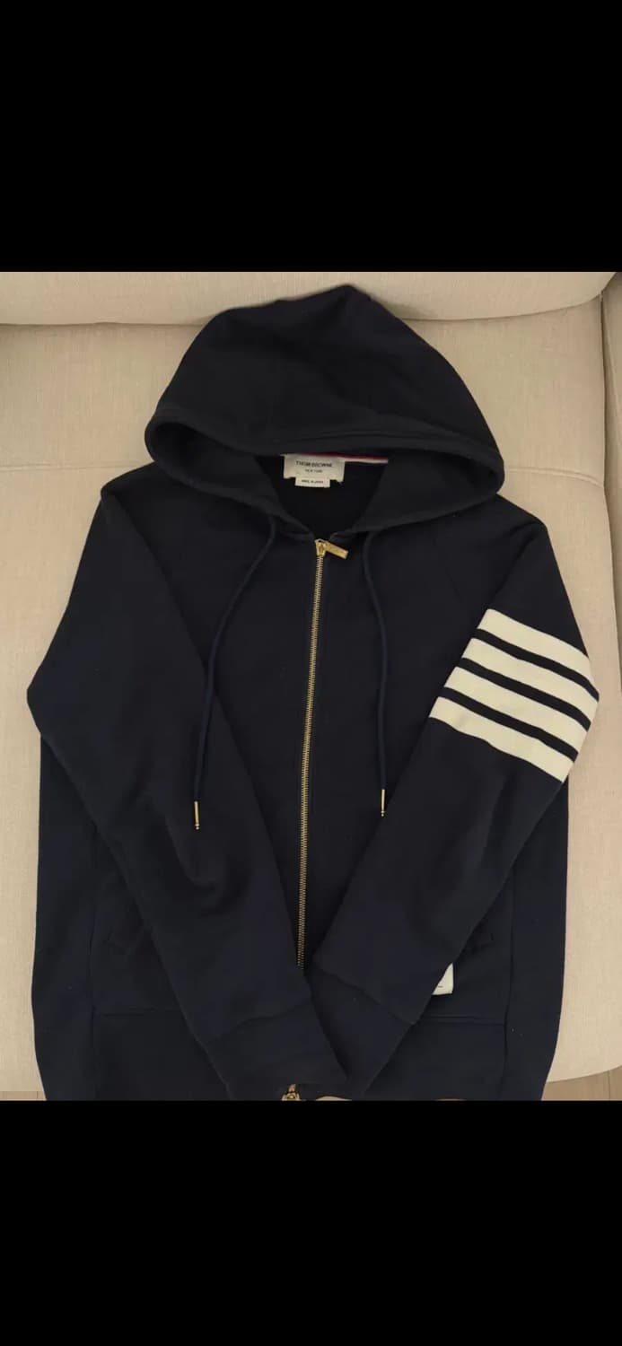 톰브라운 4선 후드집업 3사이즈 상품이미지1