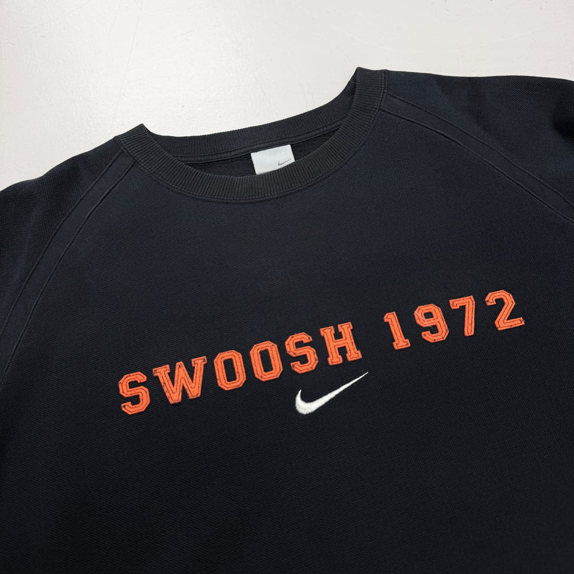 나이키 00s 스우시 올드스쿨 맨투맨 상품이미지3