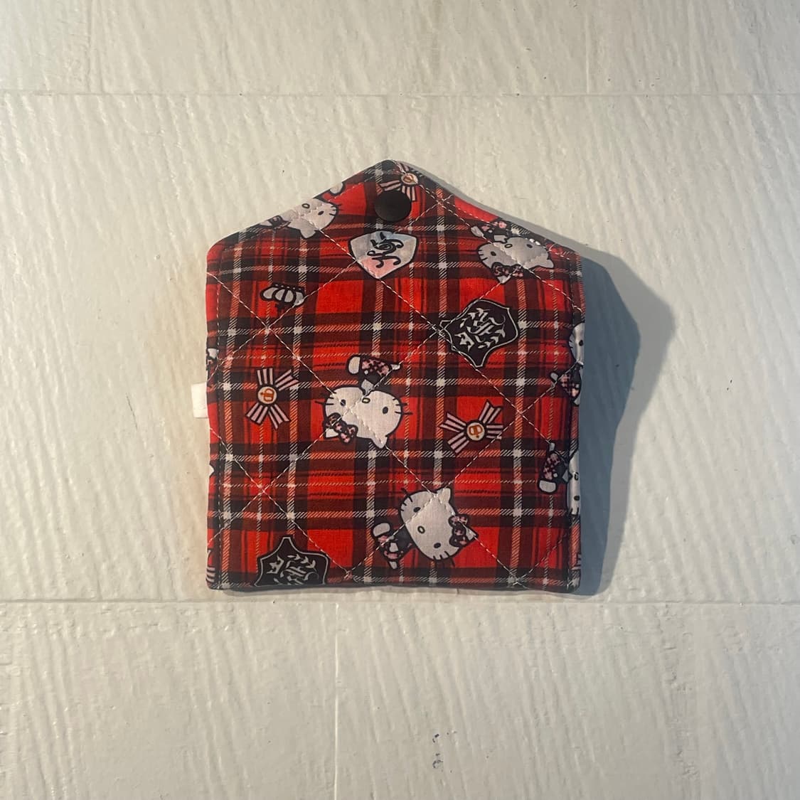 [ 핸드메이드 ] 헬로키티 레드 블랙 체크 원단 똑딱이 카드지갑 상품이미지3