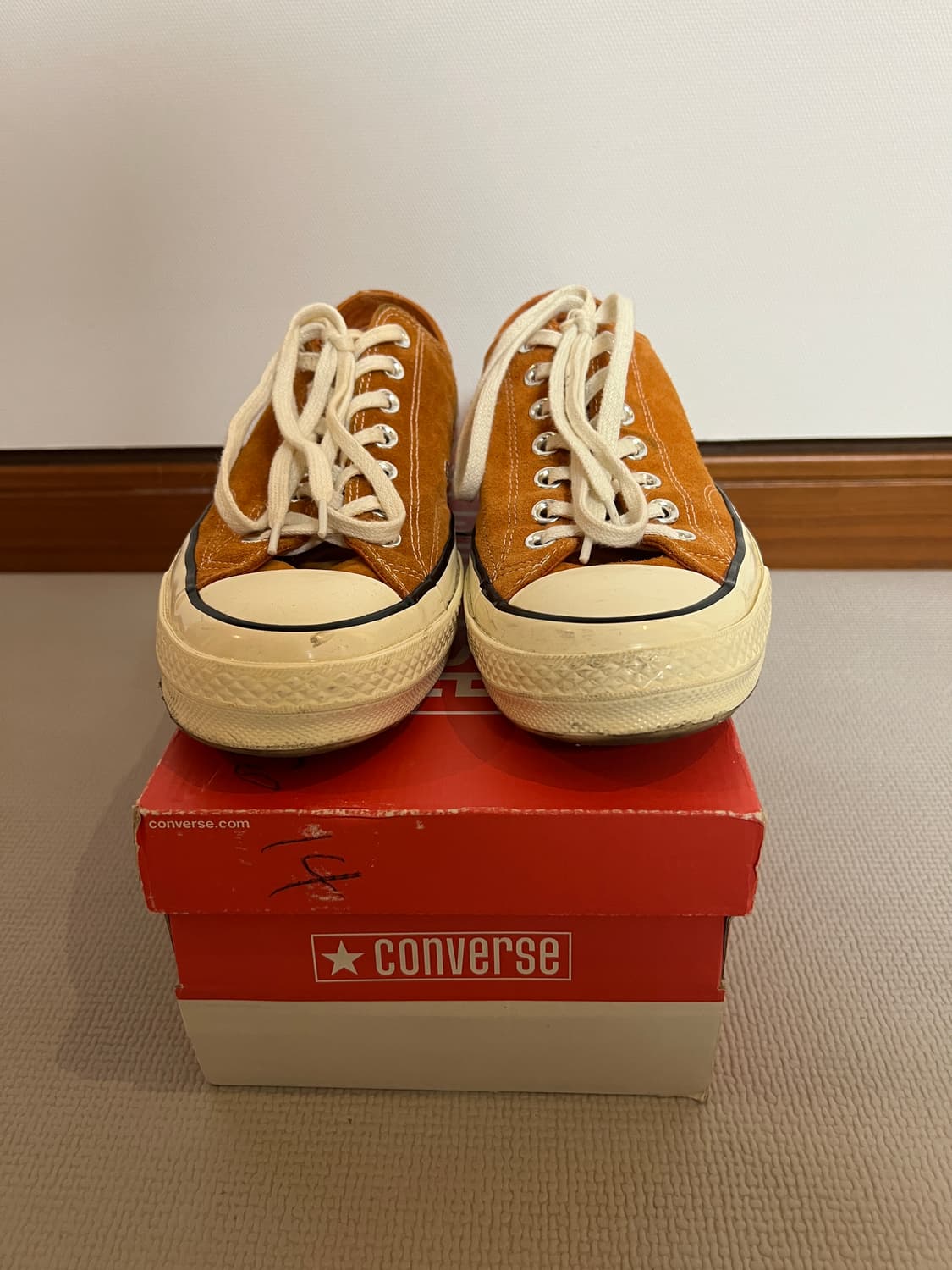 무료배송 - 컨버스 척테일러 1970s 스웨이드 로우(오렌지비터스)270 상품이미지2