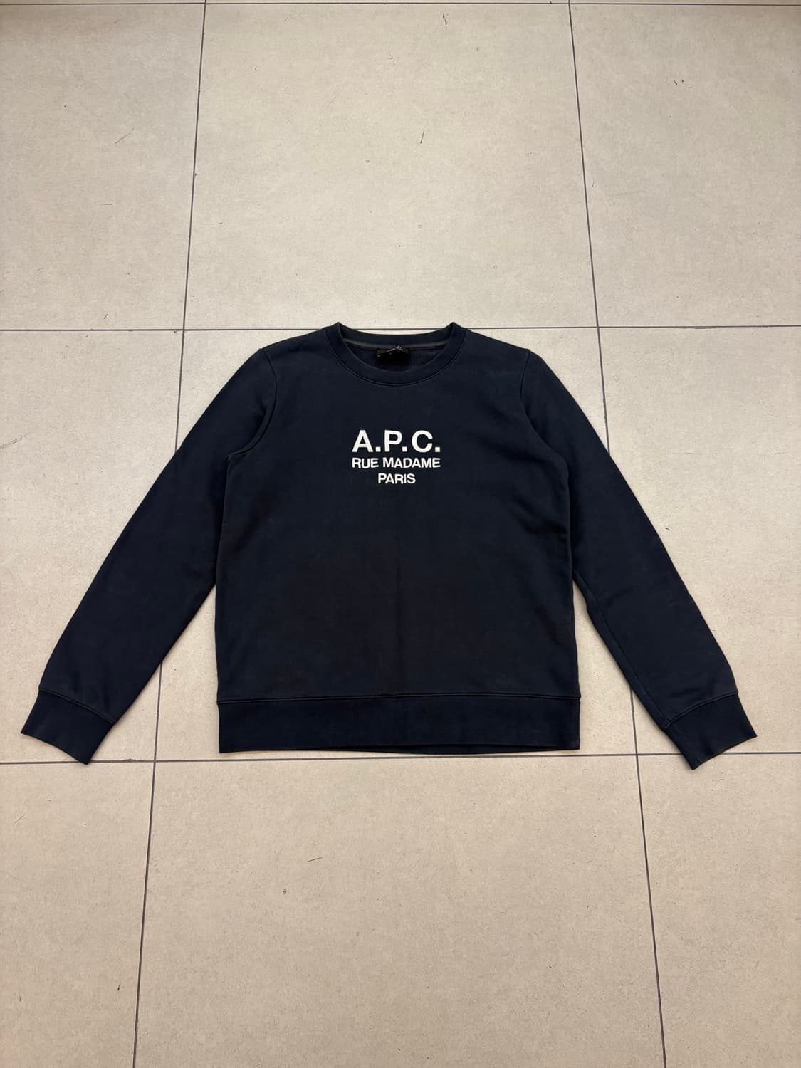 APC 아페쎄 맨투맨 상품이미지3