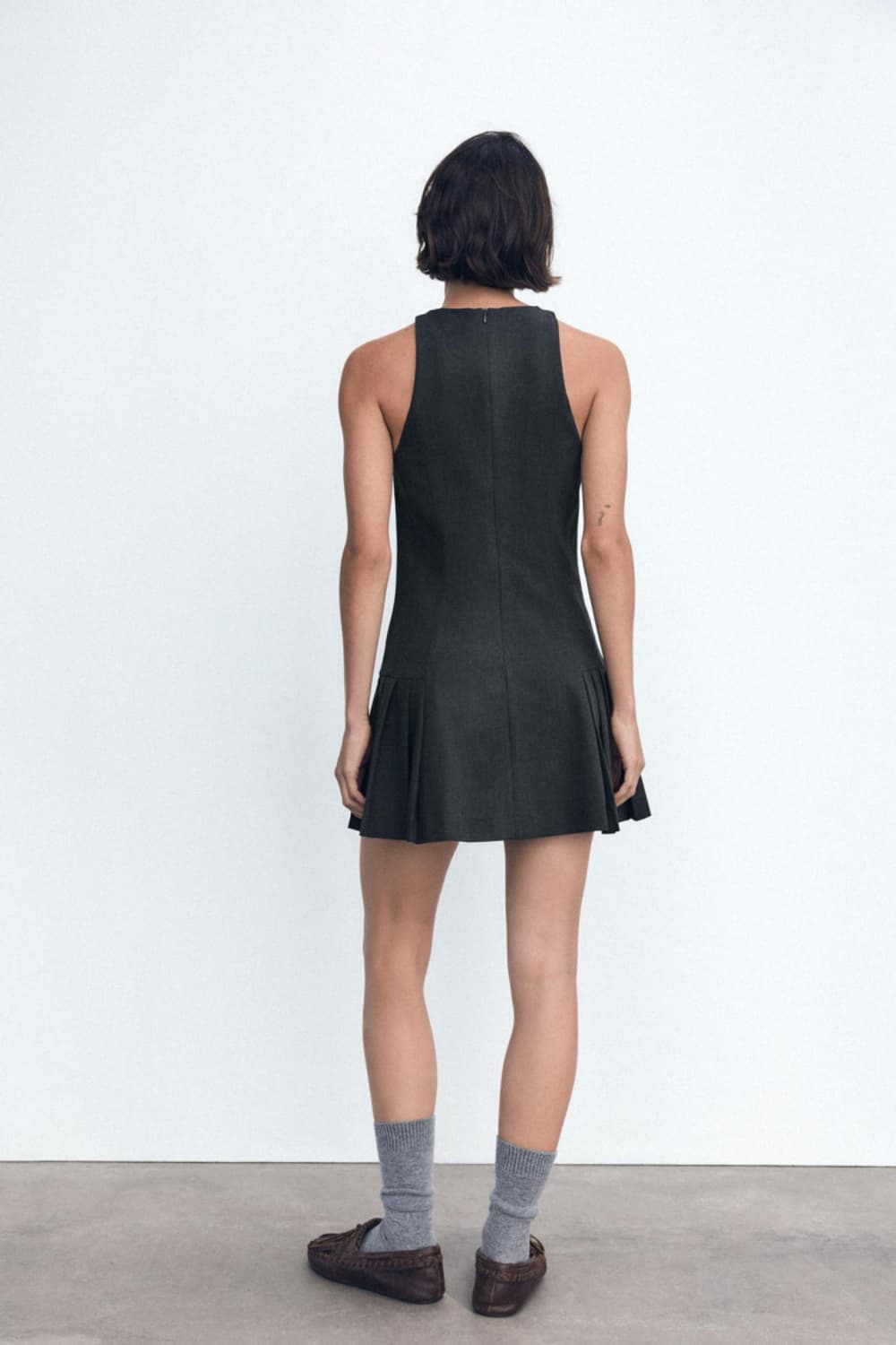 zara 미니 플리츠 원피스 차콜 s 상품이미지7