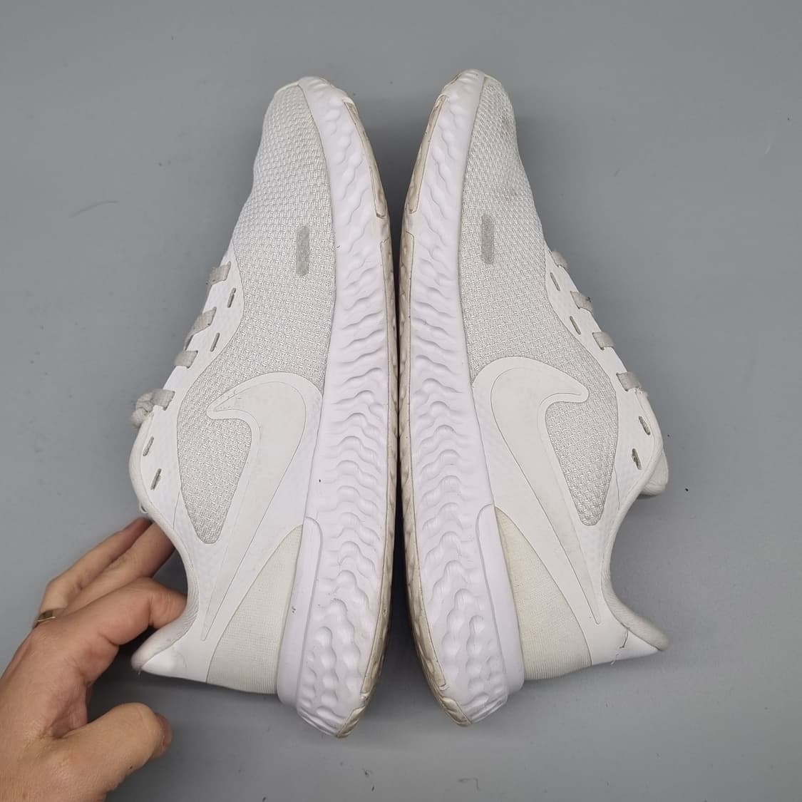 나이키 레볼루션5 여성운동화240  상품이미지5