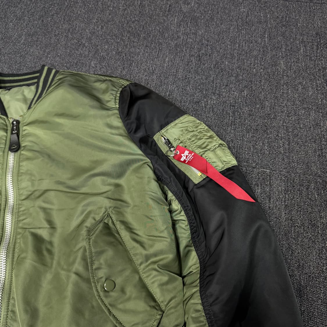 알파인더스트릿 MA-1 리버시블 항공점퍼 상품이미지4