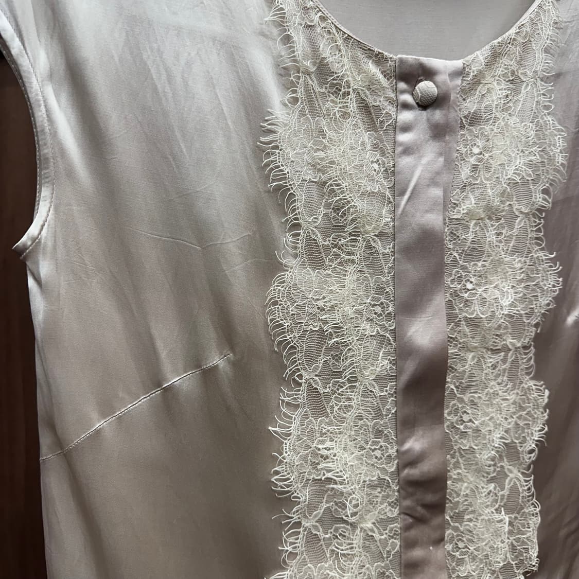 Pink Gold Lace Satin Top 상품이미지5