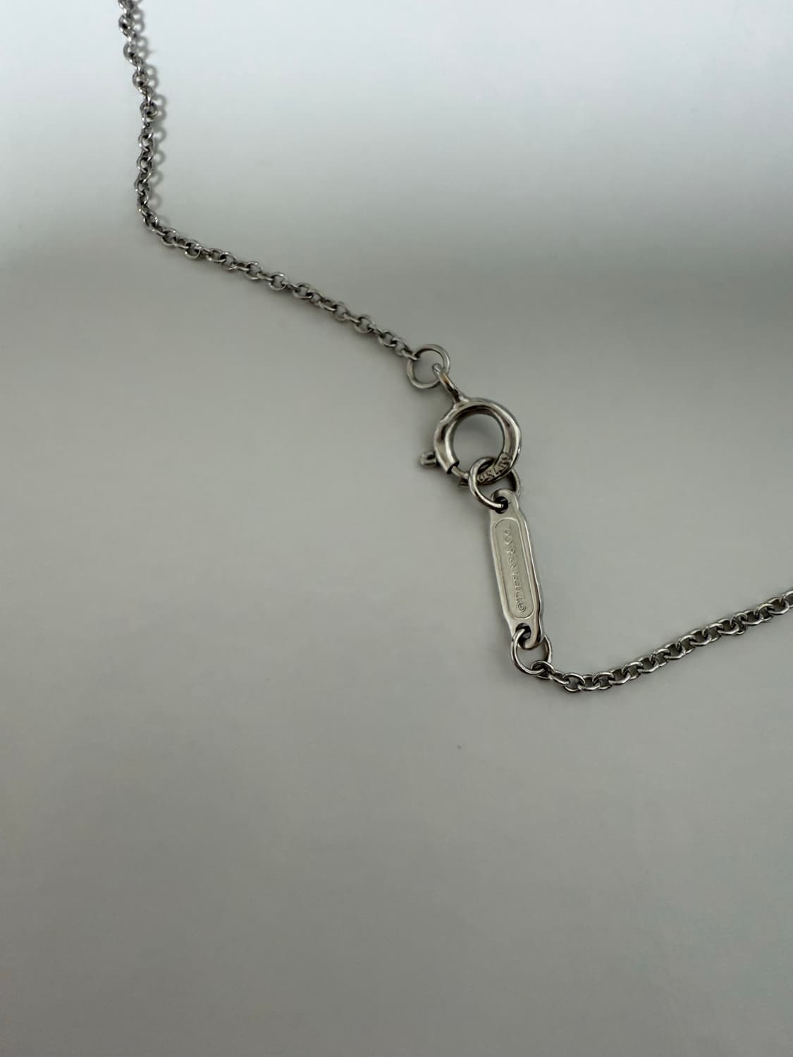 티파니앤코 스마일 티 t 다이아 목걸이 상품이미지7