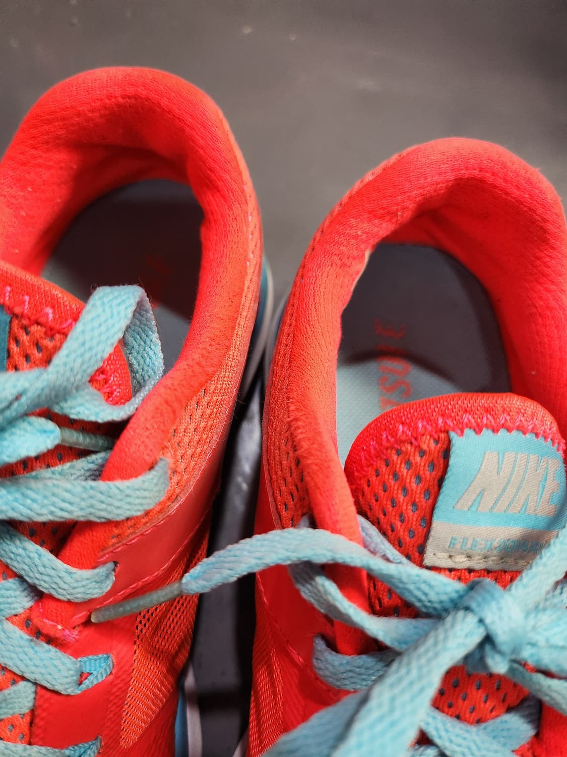 501) 나이키 NIKE 우먼스 플렉스 2014 러닝 운동화 상품이미지5