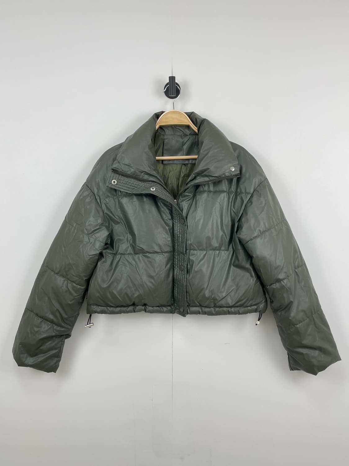 에잇세컨즈 크롭 숏 패딩 자켓 상품이미지3