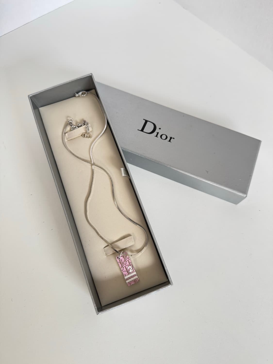 Dior 디올 빈티지 트로터 핑크 넘버 2 플레이트 목걸이 상품이미지6