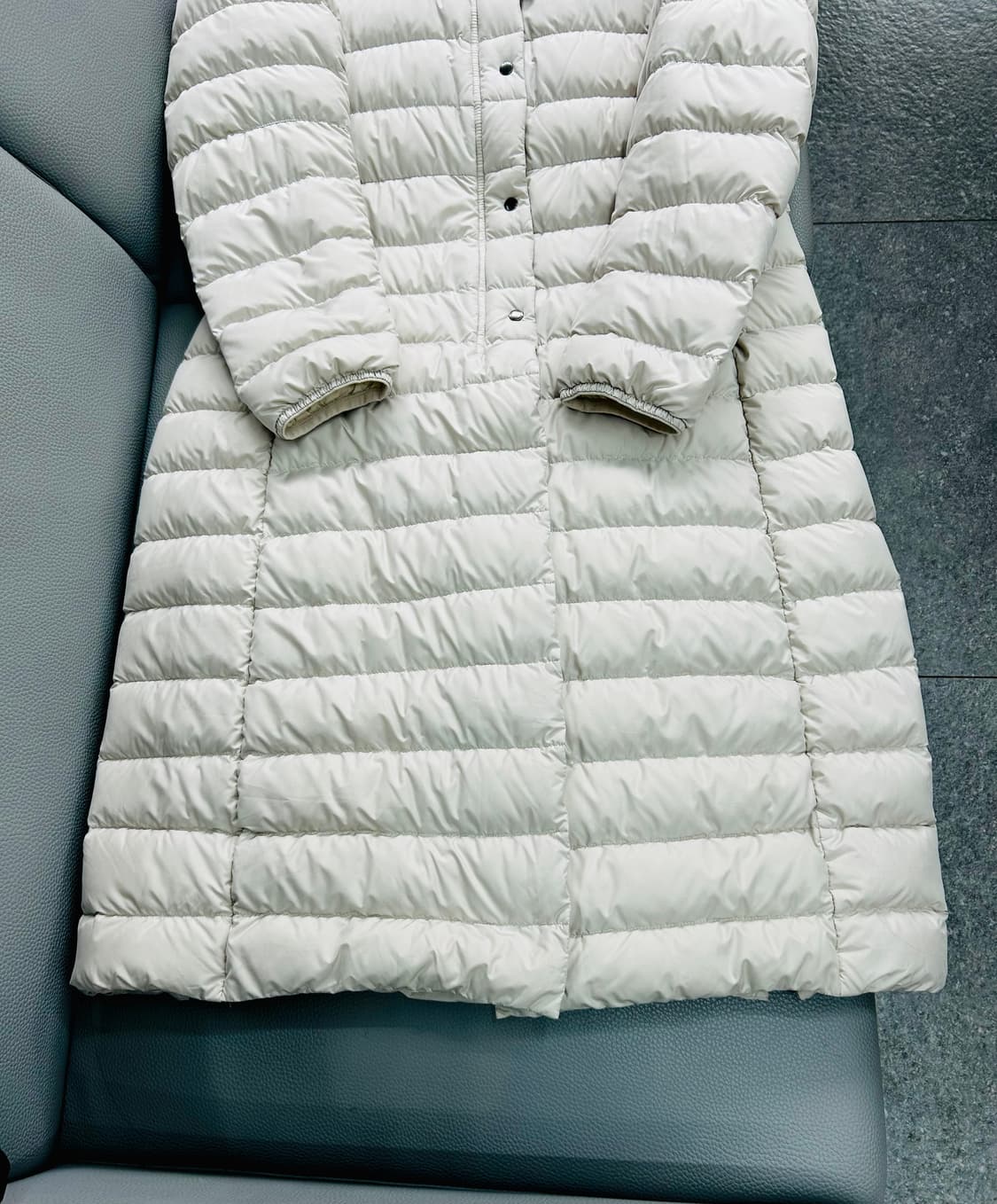 파라점퍼스 여성 엑스트라 롱 다운경량패딩자켓(M/66) 상품이미지5