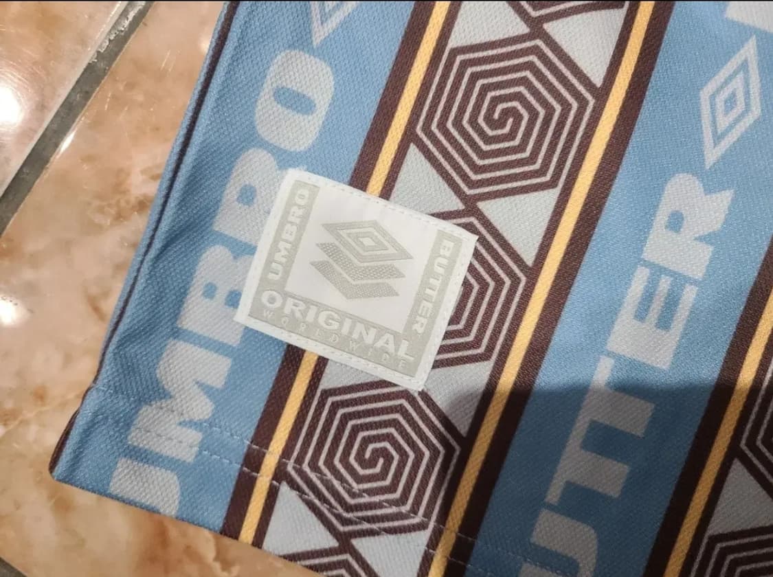 엄브로 버터 콜라보 반팔 티셔츠 상품이미지4