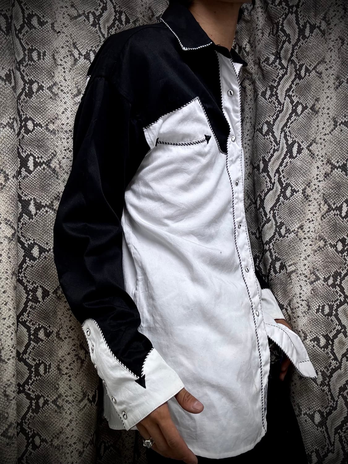 [Western]Black&White Western Over-Fit Sh 상품이미지2