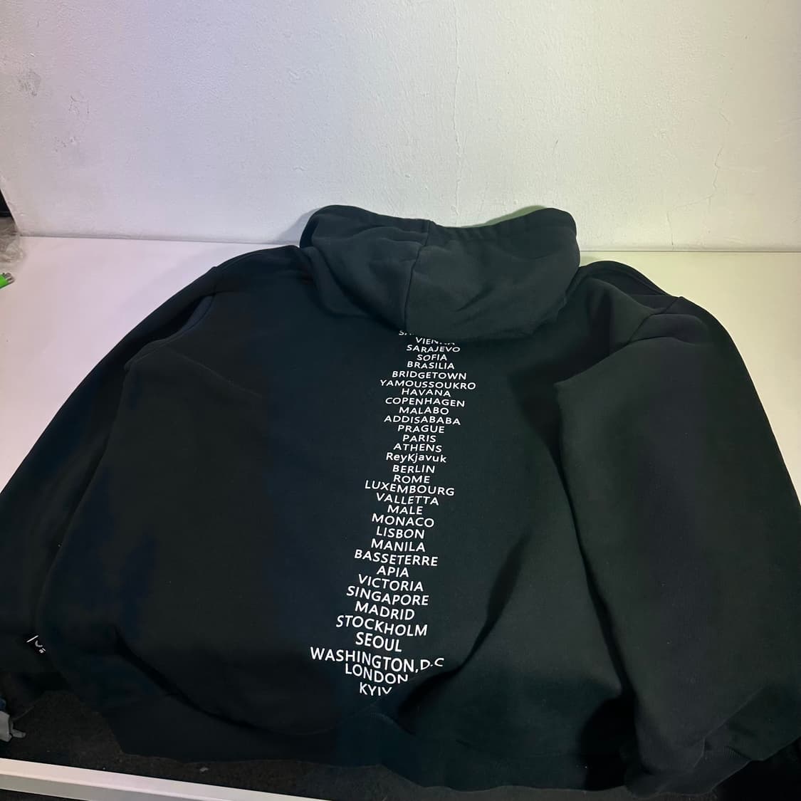 L-XL 2 어반드레스 블랙 루즈오버핏 스웻코튼 후드티 상품이미지4