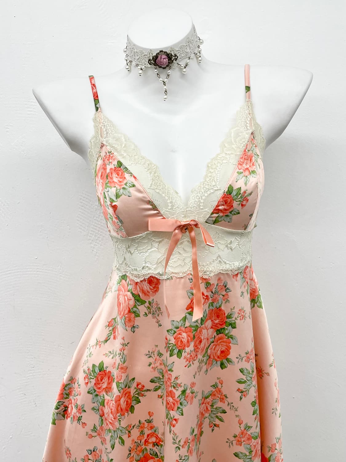 에블린 플로럴 레이스 슬립 상품이미지2