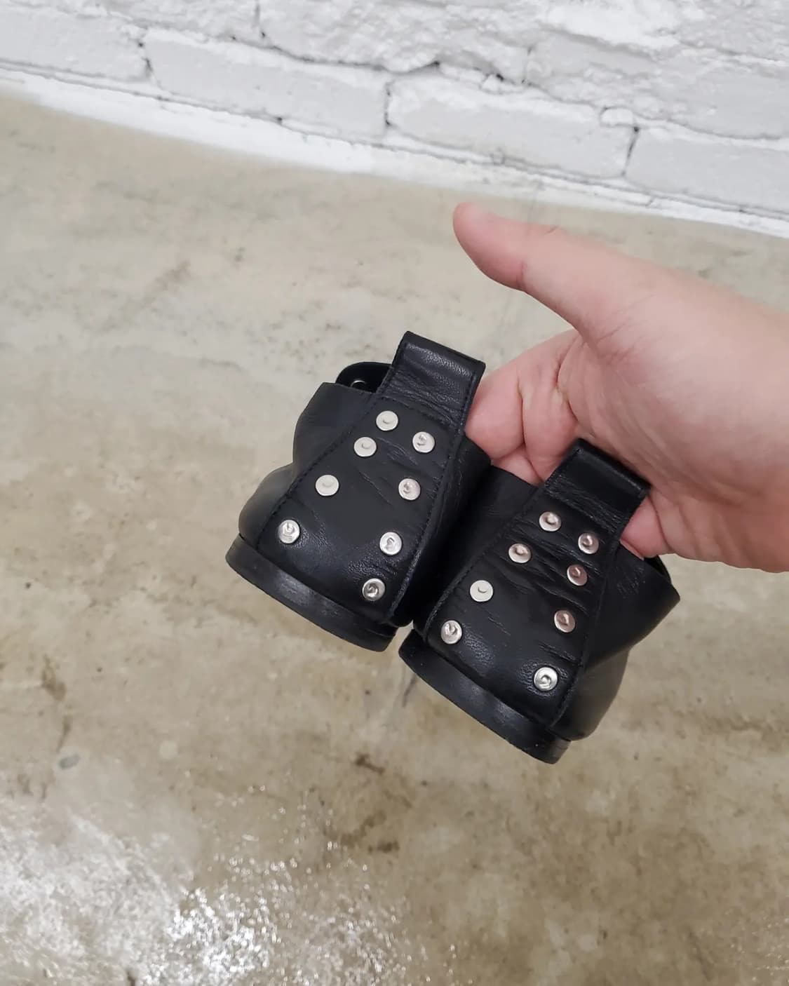 셀린느 스터드 로퍼 상품이미지4