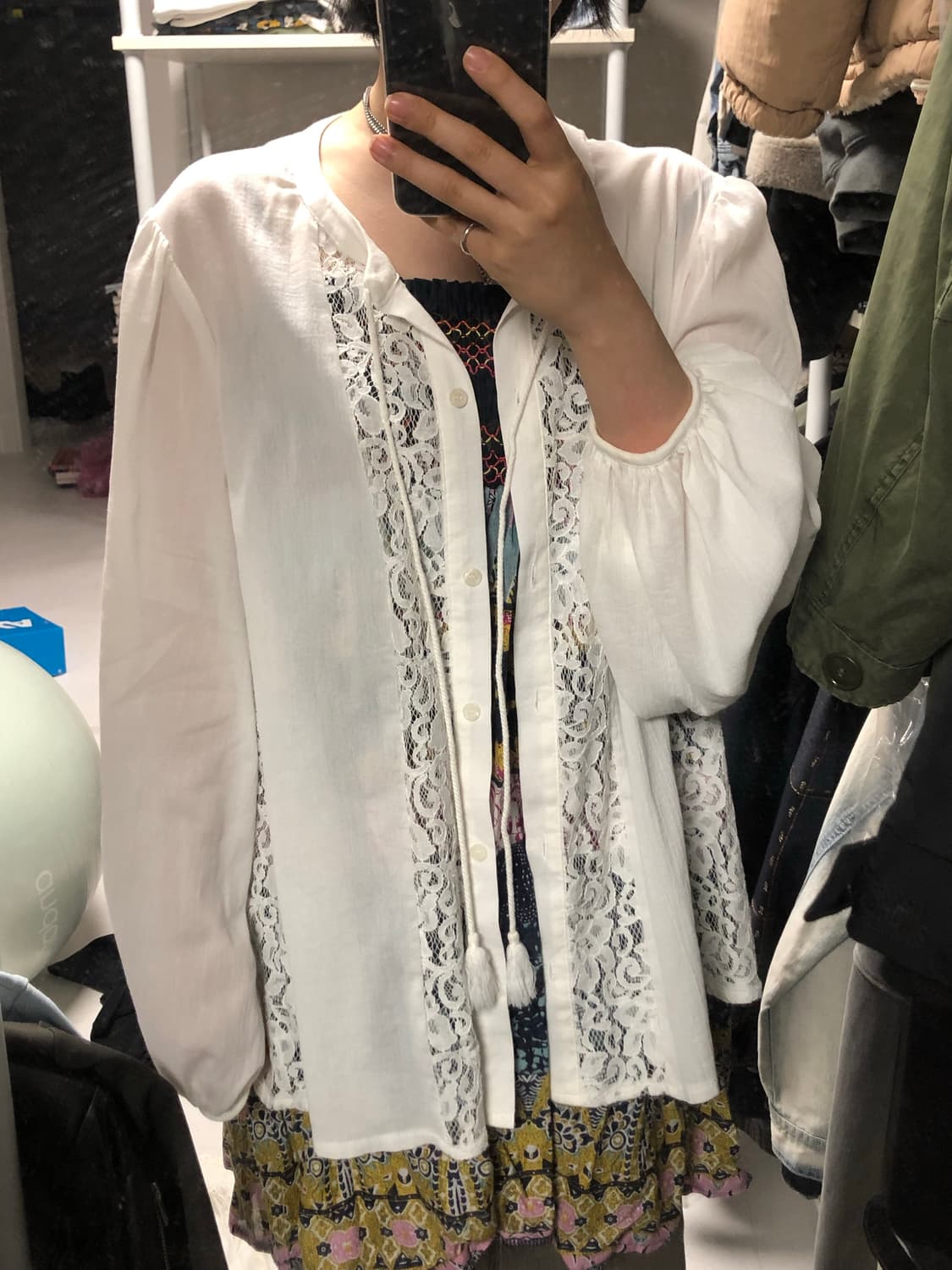 모리걸 레이스 태슬 블라우스 상품이미지1