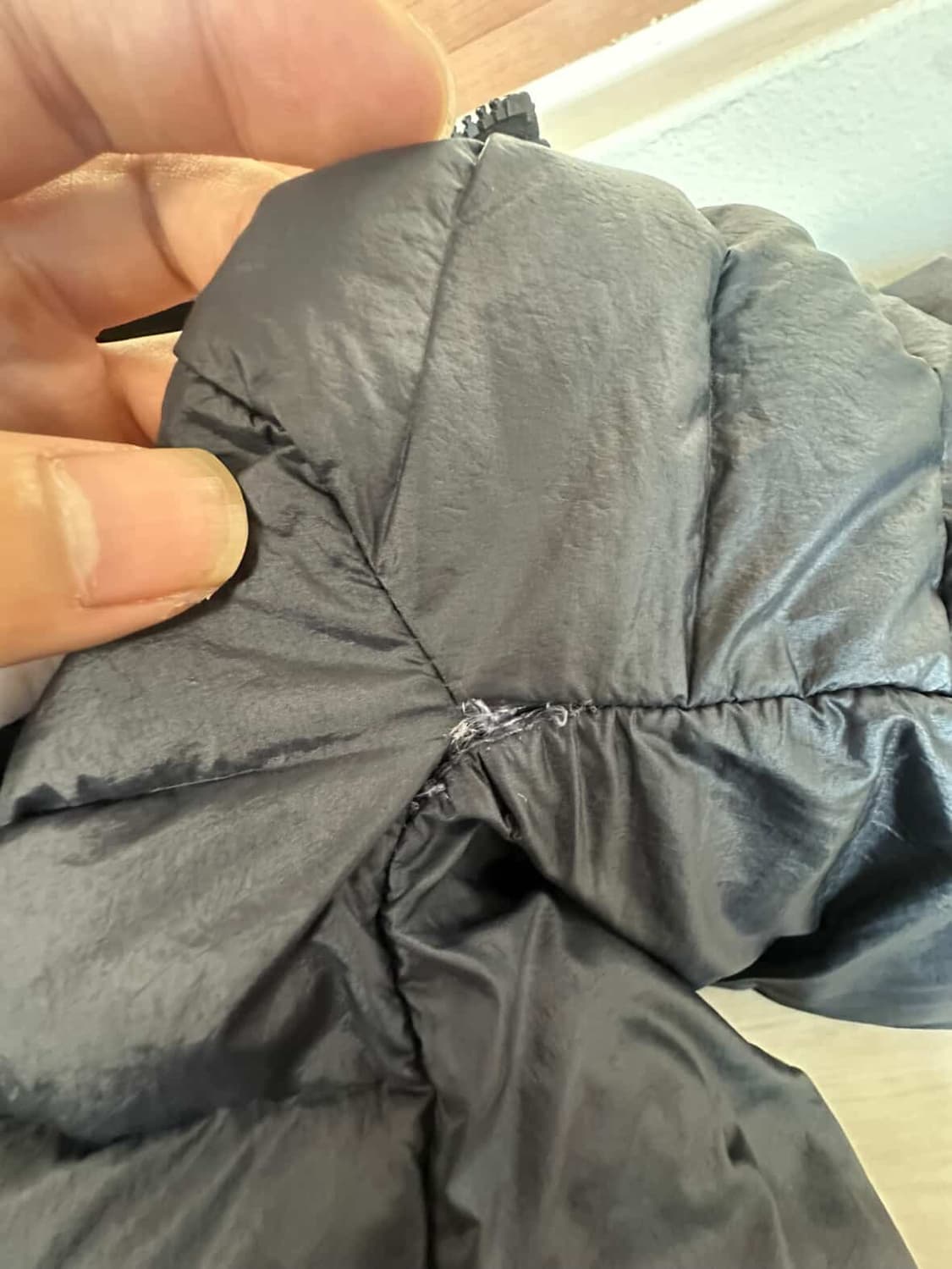 (23/L)스톤아일랜드 룸 우븐 경량패딩 상품이미지2