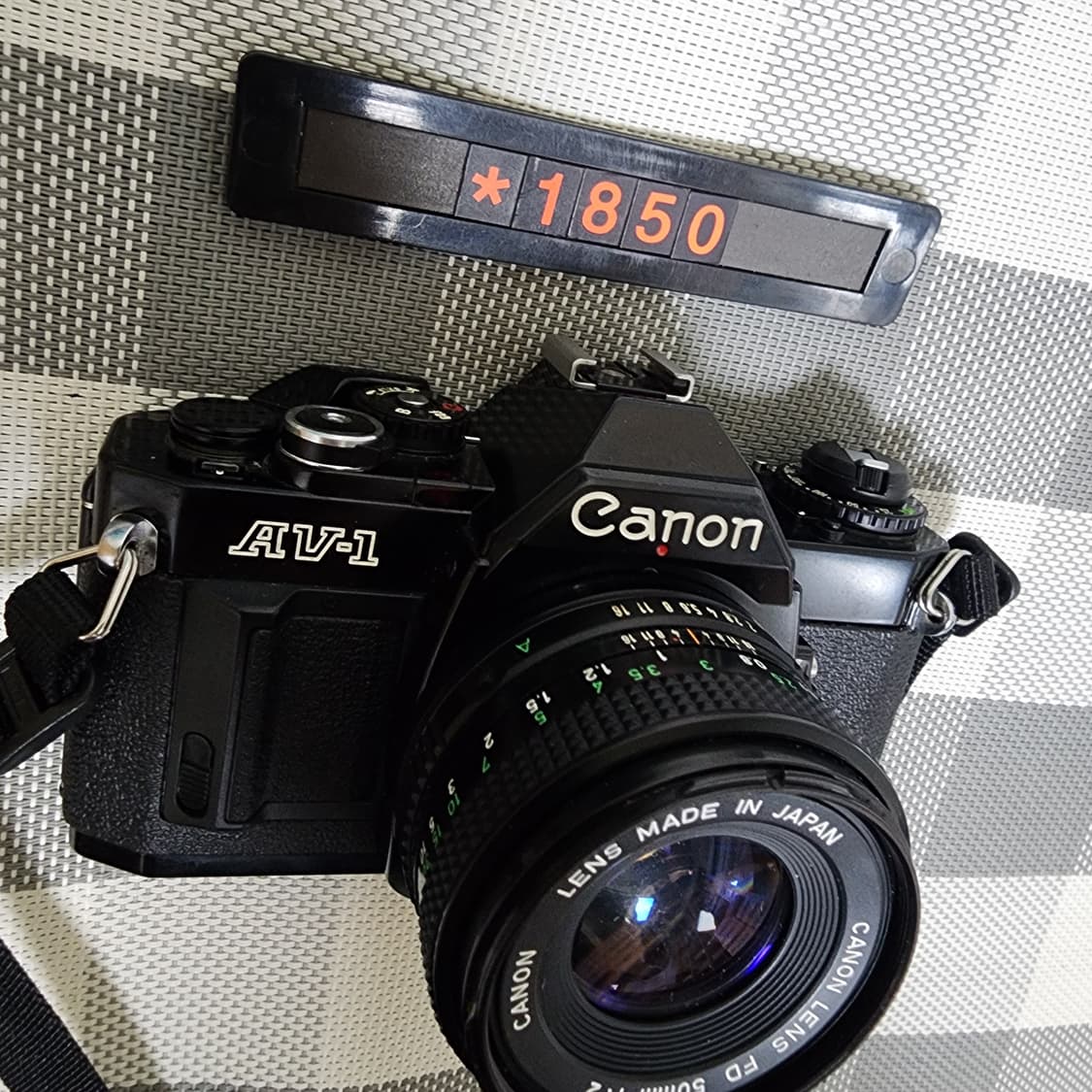 캐논 AV-1 블랙바디 1대 2 단렌즈 필름카메라 상품이미지2