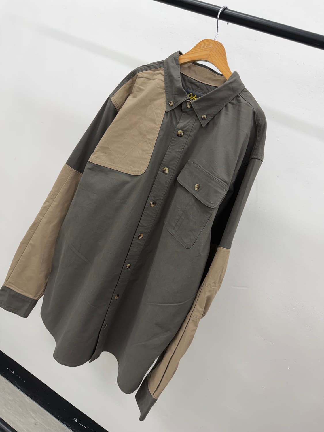 헌팅 패치 셔츠 상품이미지4