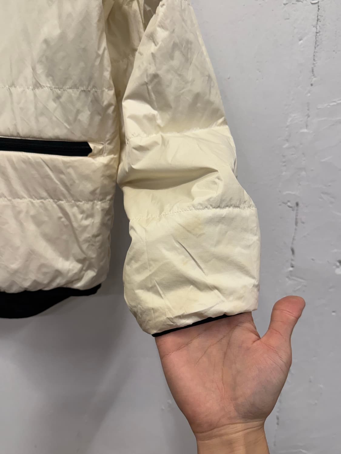 66) TOMMY HILFIGER Reversible Nylon Padd 상품이미지7