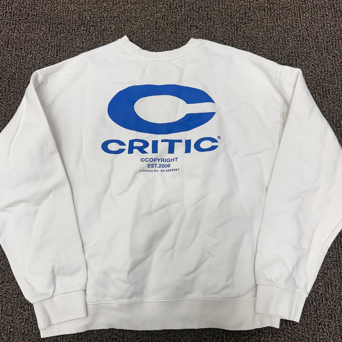 CRITIC 크리틱 로고 맨투맨 M 상품이미지4