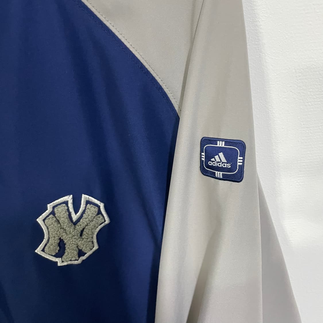 아디다스 뉴욕 양키즈 야구 점퍼 상품이미지5