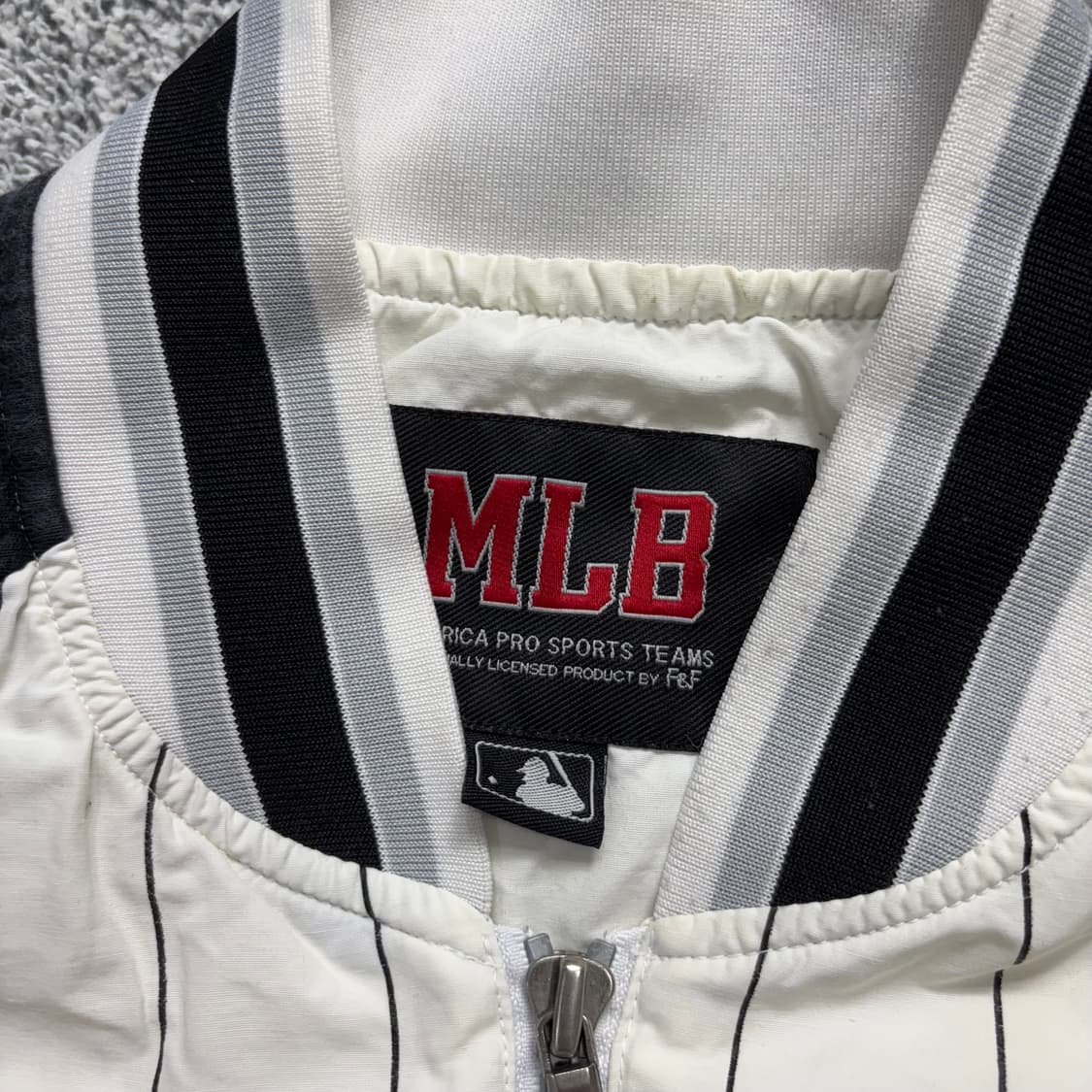MLB 레인저스 하프 야구 자켓 상품이미지3