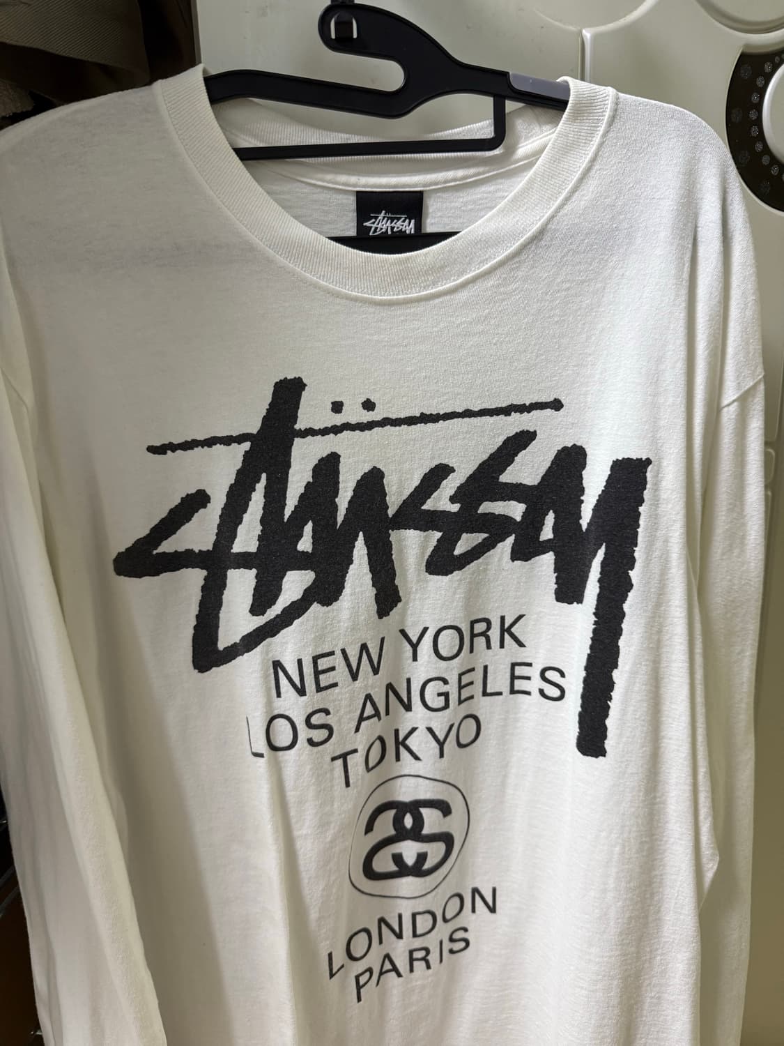 스투시 월드투어 롱슬리브 상품이미지1