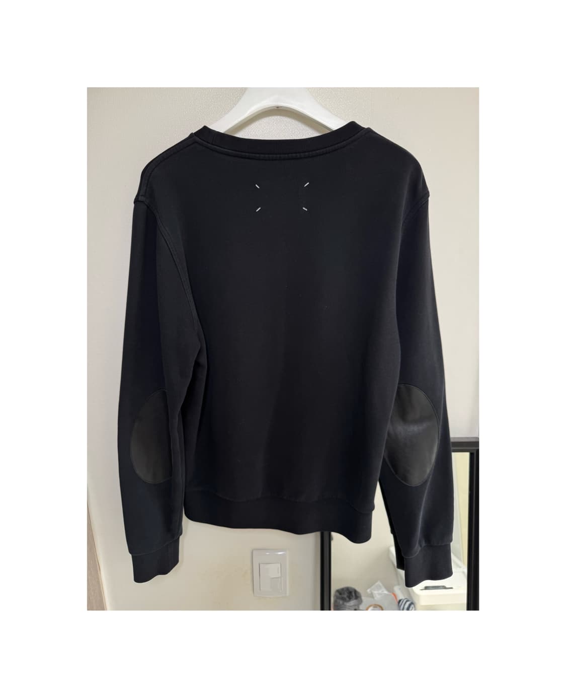 마르지엘라 엘보우 맨투맨 상품이미지1