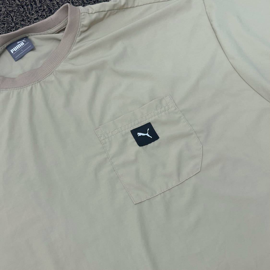 PUMA 푸마 얇은 시원한 소재 반팔티셔츠 L 상품이미지3