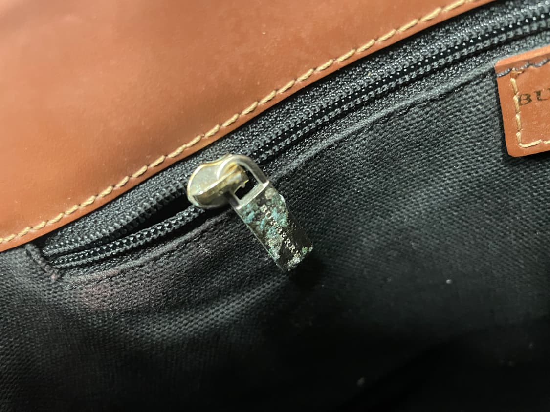 버버리 노바 체크 PVC 토트백 상품이미지6