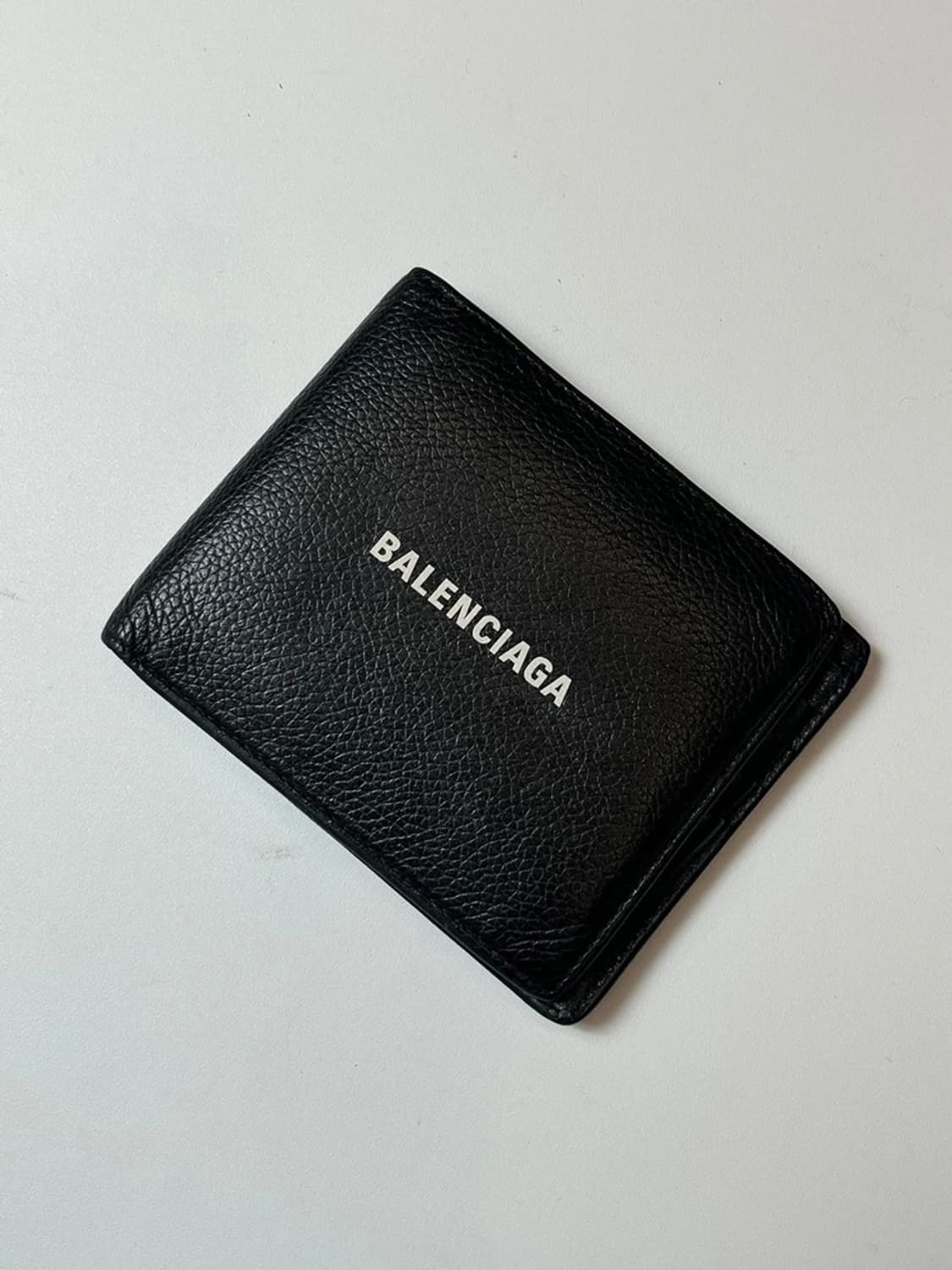 발렌시아가 캐시 스퀘어 반지갑 블랙 Q1344 상품이미지2