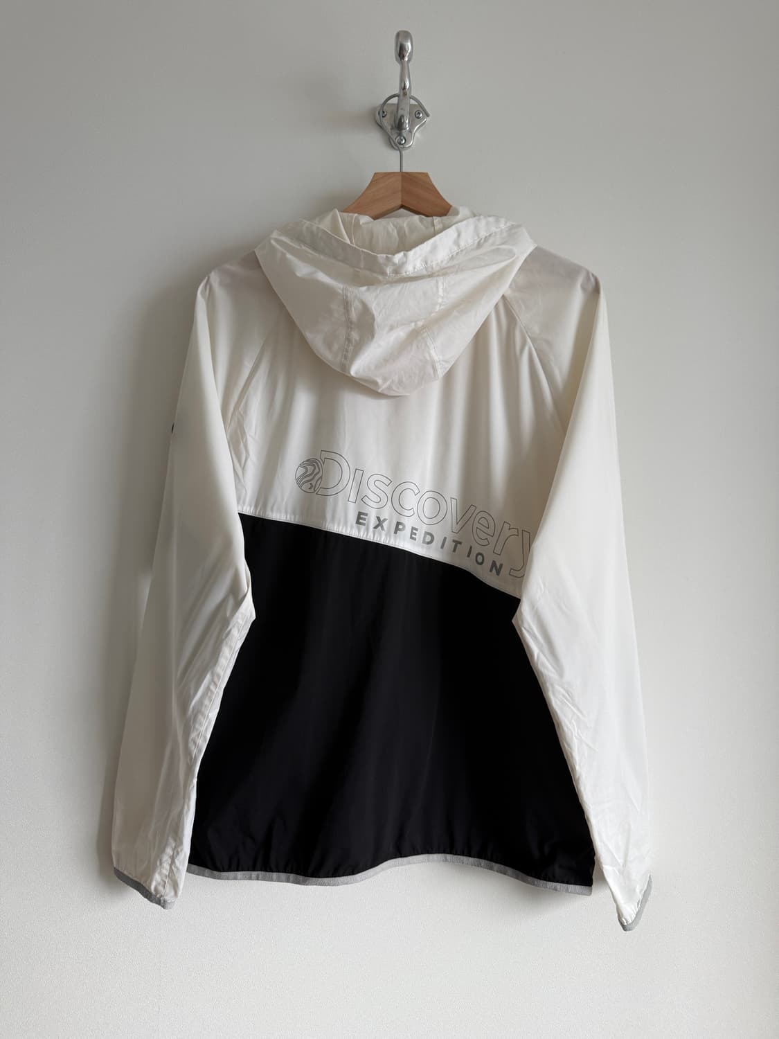 디스커버리(Discovery) 경량 바람막이 윈드브레이커 상품이미지5