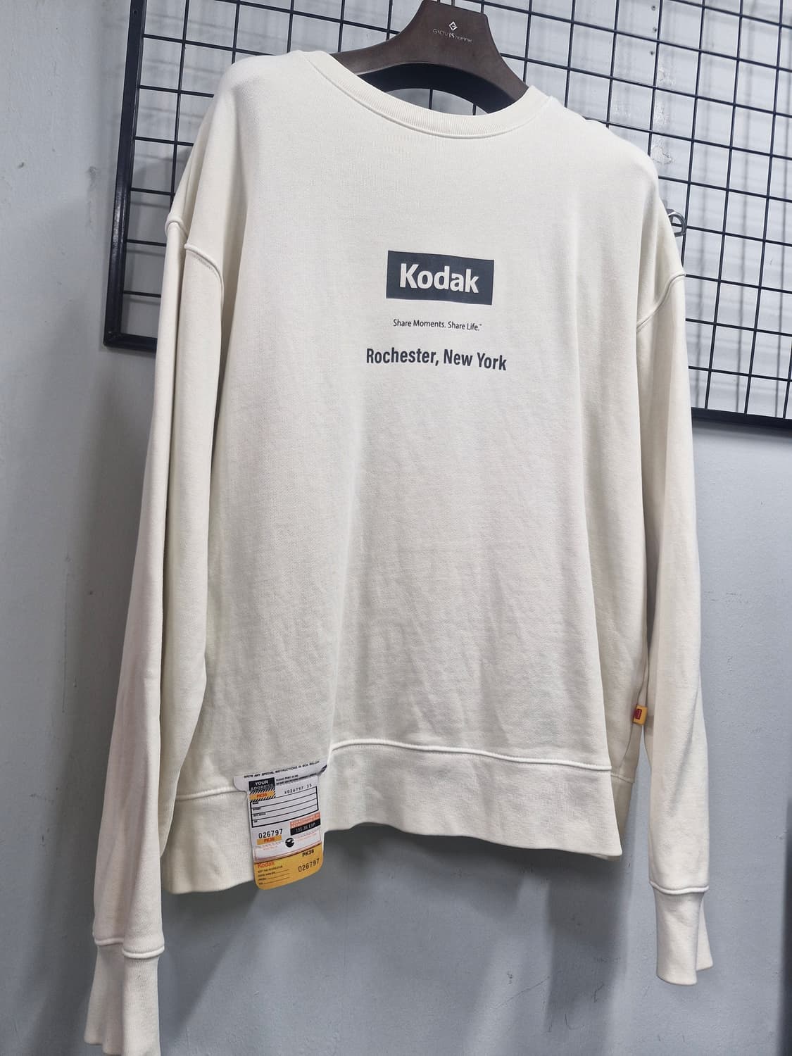 100-105XL 코닥 메일러 피그먼트 워싱 맨투맨. 상품이미지2