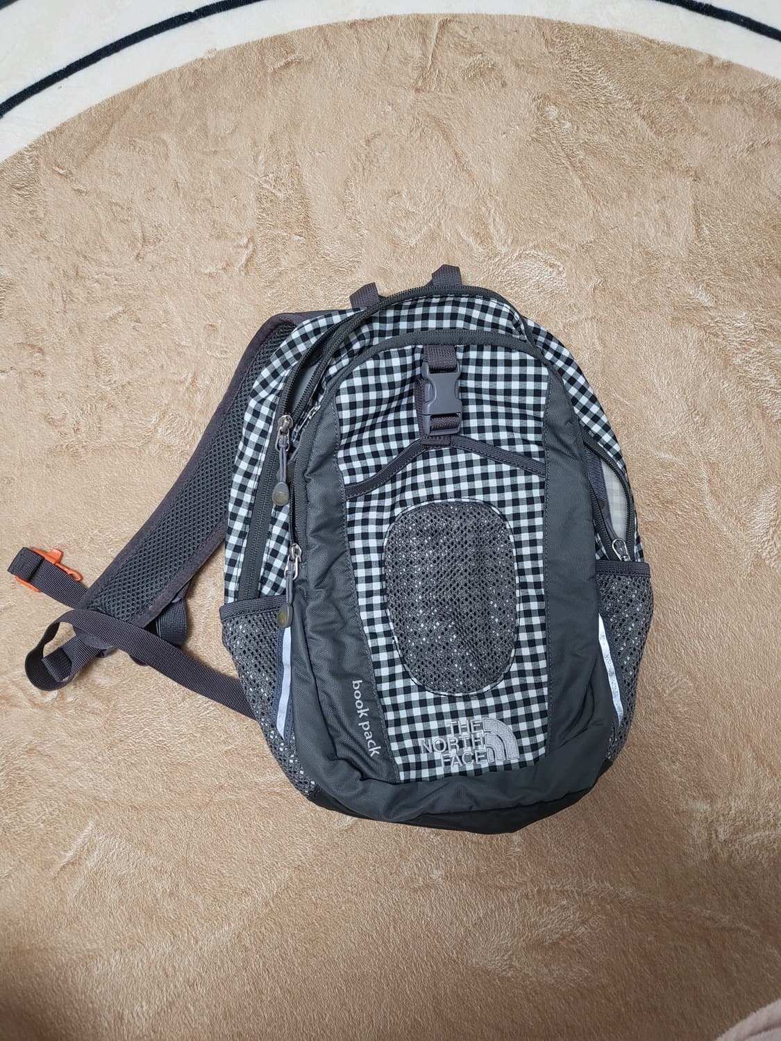 (💗주말까지 이가격💝)The north face 노스페이스 체크백팩 상품이미지2