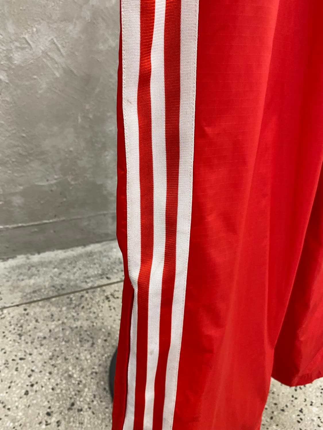 [L] 00s Adidas 아디다스 오리지널 와이드 나일론 트랙팬츠 상품이미지5