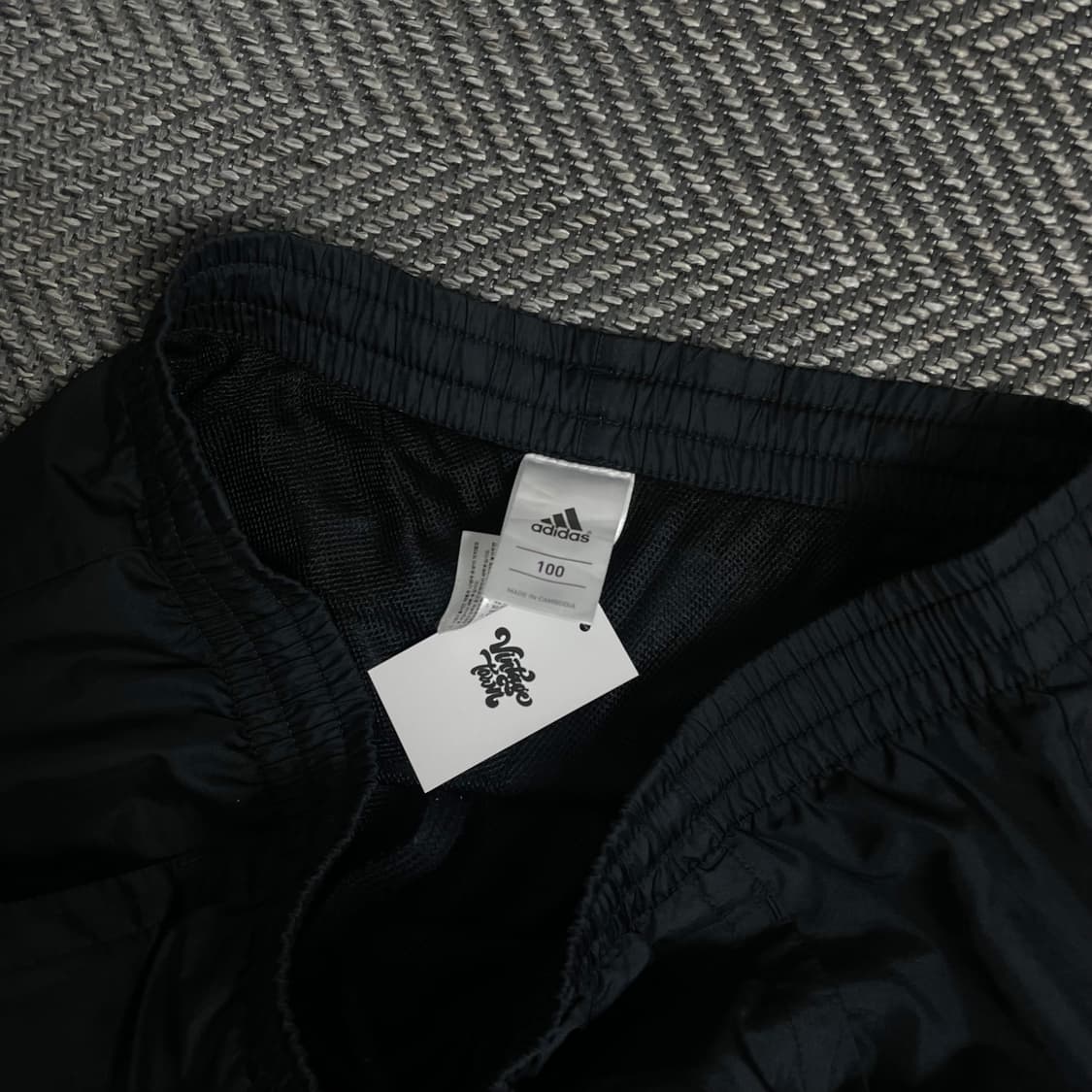 00s 아디다스 올드스쿨 블랙 우븐 트랙 자켓&트랙팬츠 세트 o 4028 상품이미지10