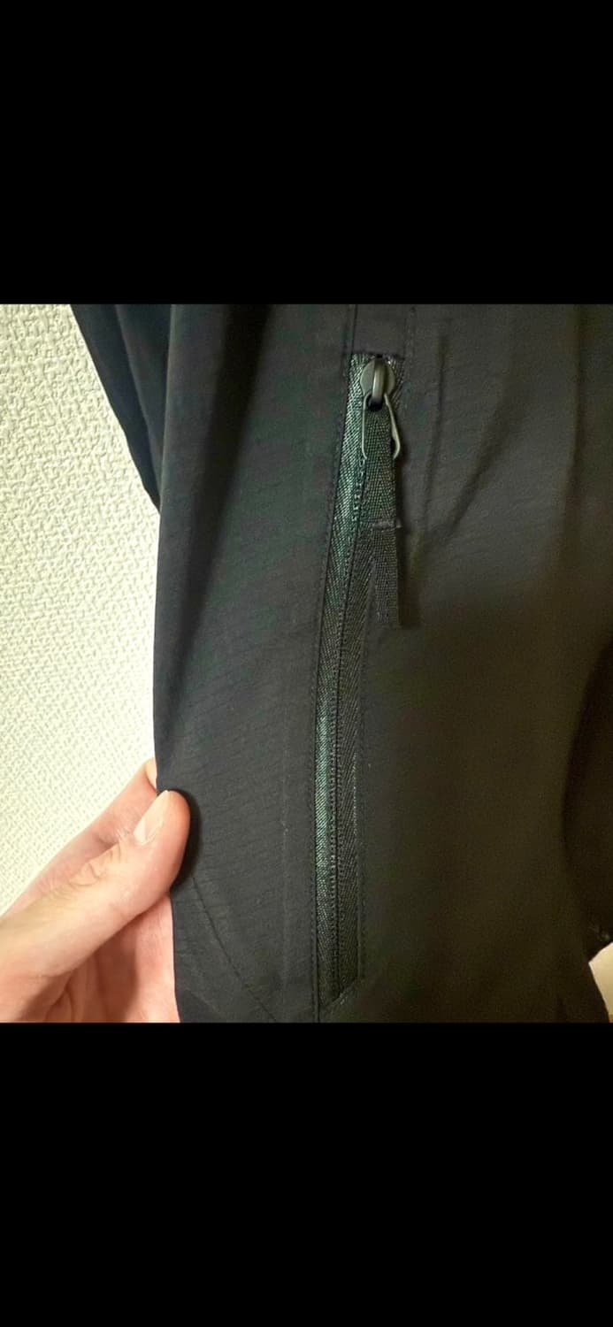 아크테릭스 베일런스 뎀로 후드 [민트급.백화점 구매] M(100ㅡ105) 상품이미지5