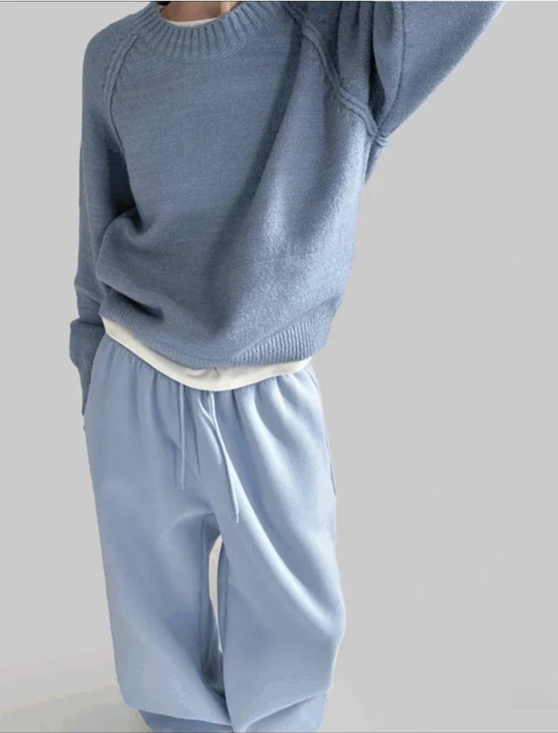 매니크 모젤 루즈핏 라운드 크롭니트 sky 상품이미지2