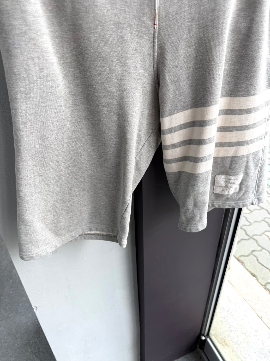 3/ 톰브라운 4-BAR 코튼 스웻 반팬츠 상품이미지6