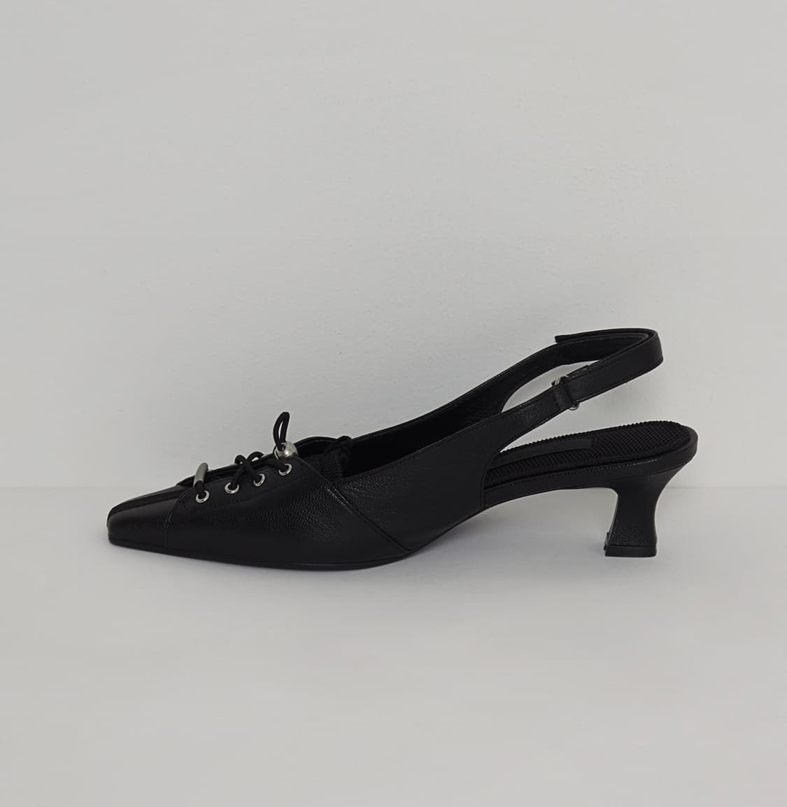 더일마 ALO SPORTY SLINGBACK HEELS black 255 상품이미지3