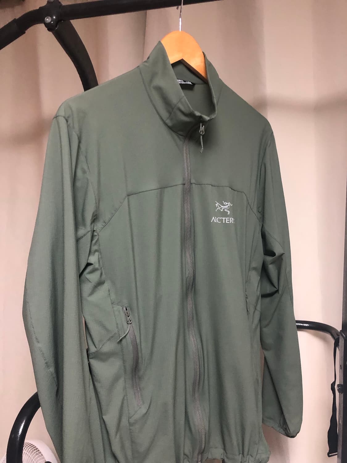 아크테릭스 24ss 스쿼미시 자켓 포리지 M 상품이미지1
