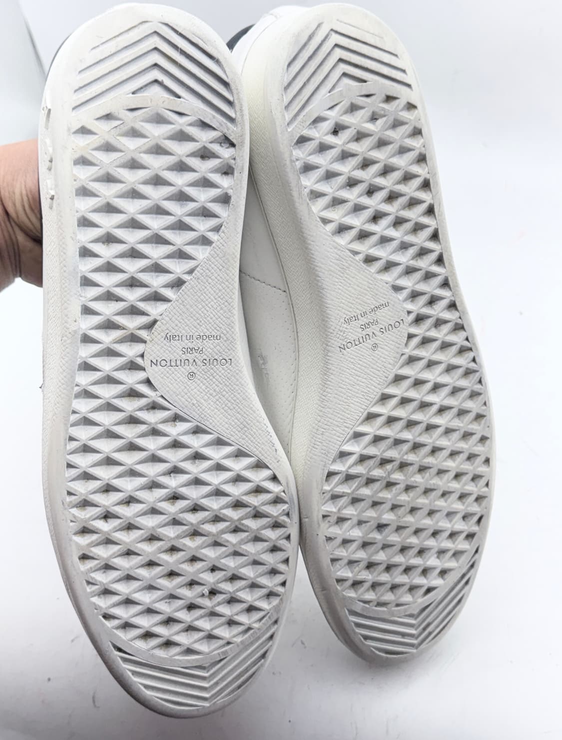 정품)루이비통스니커즈275 상품이미지8