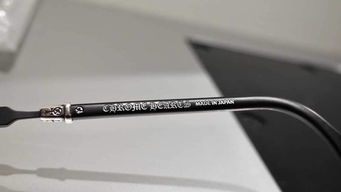 크롬하츠안경 버티컬스마일2 MBK 상품이미지10