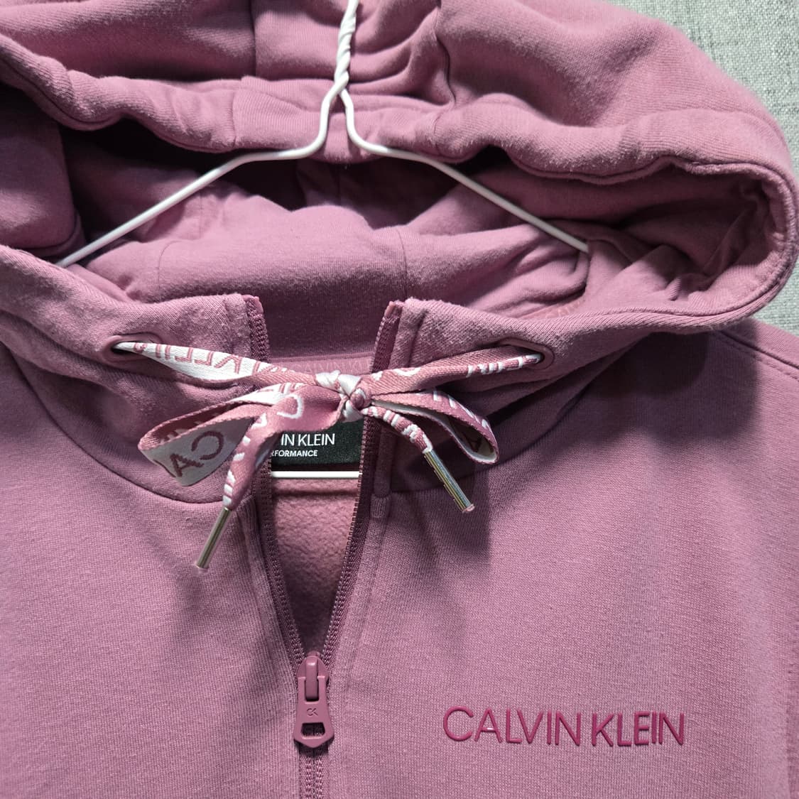 캘빈클라인 핑크 여성 기모 후드집업  상품이미지3