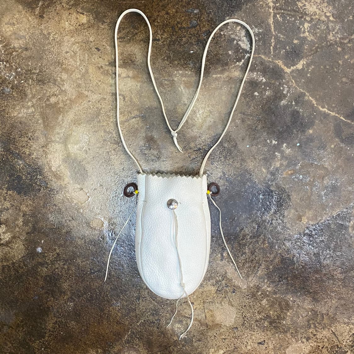 사슴가죽 디어스킨 메디슨 크로스백 상품이미지1