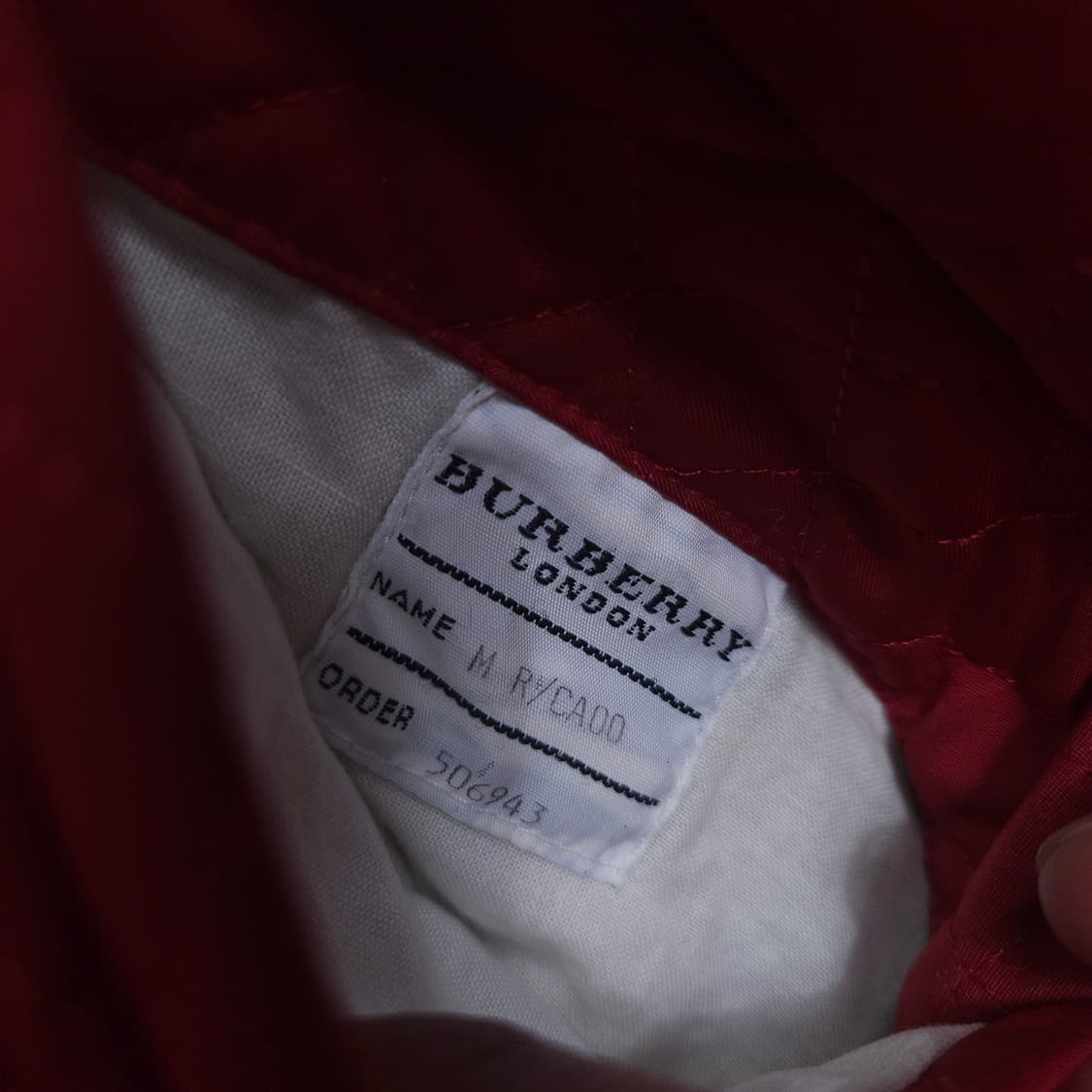 정품 버버리 퀼팅 자켓 M 레드 상품이미지6
