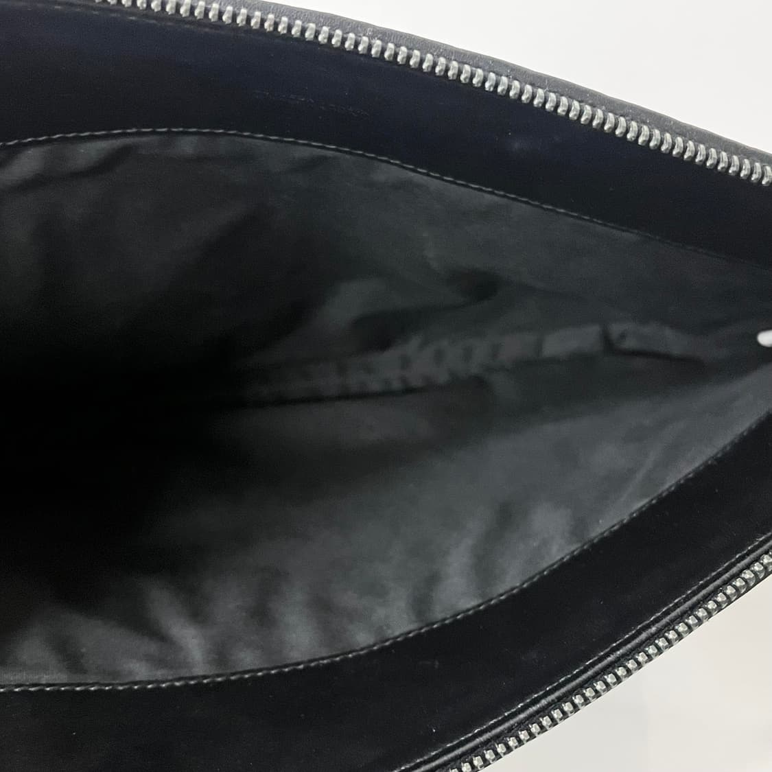 보테가베네타 지퍼 클러치 백 블랙 상품이미지10