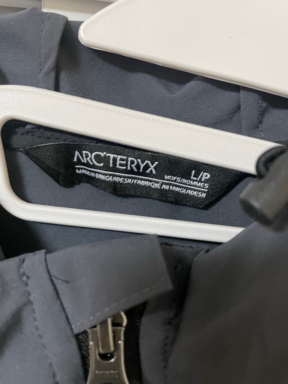 아크테릭스 바람막이 상품이미지3