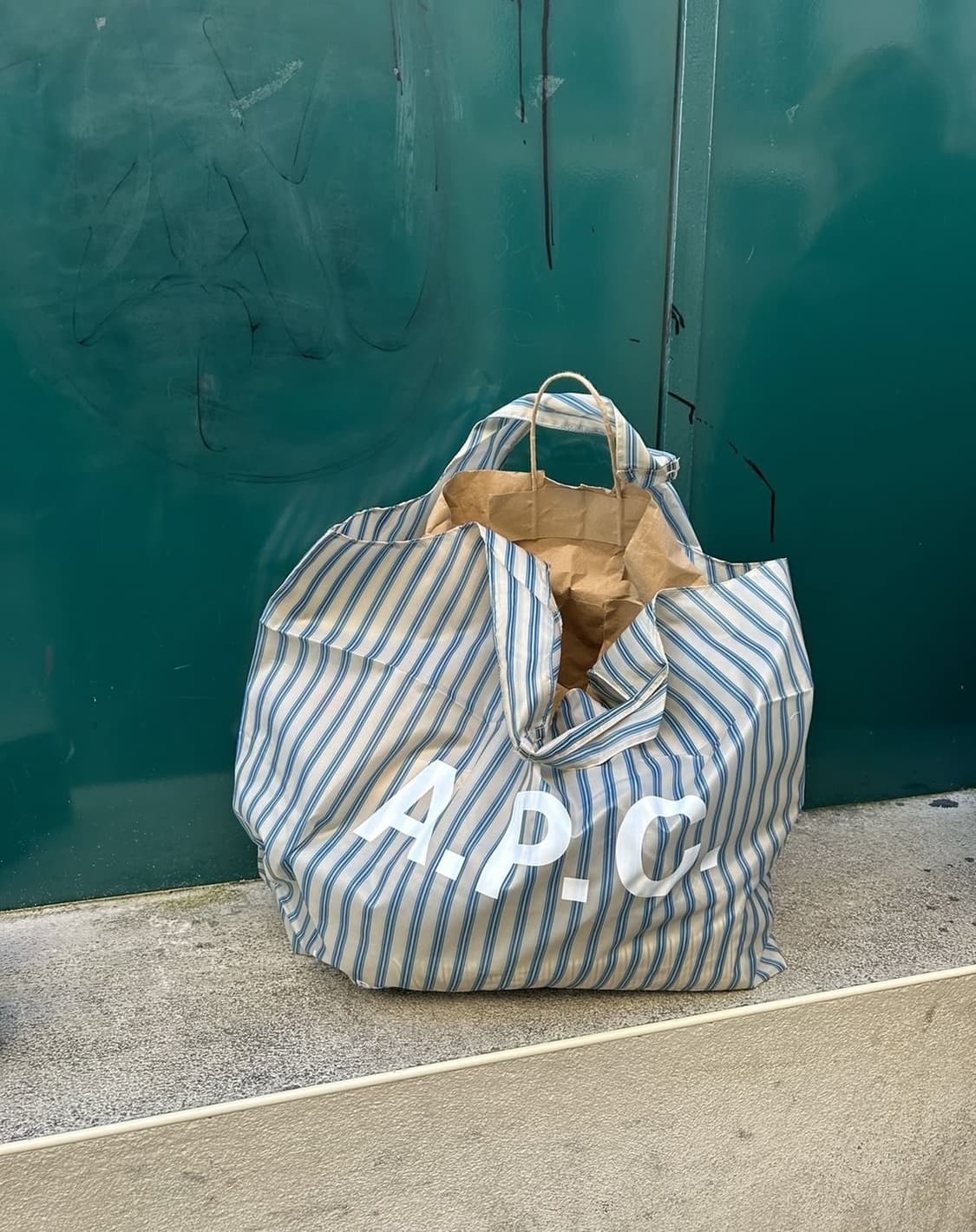 아페쎄 리사이클링 백 블루 상품이미지1